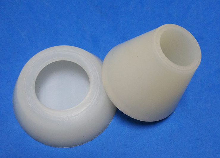 硅膠制品正進入人們的快速消費品領域或?qū)⑷〈苣z制品